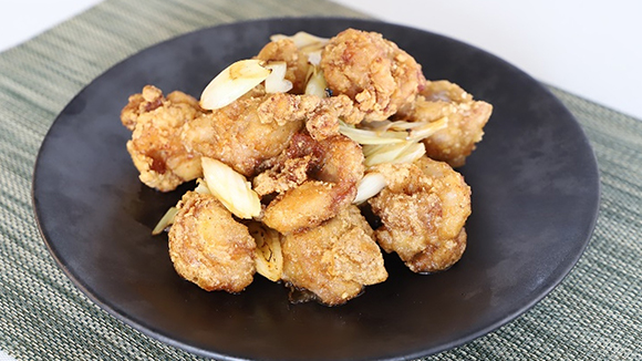 うま辛から揚げ