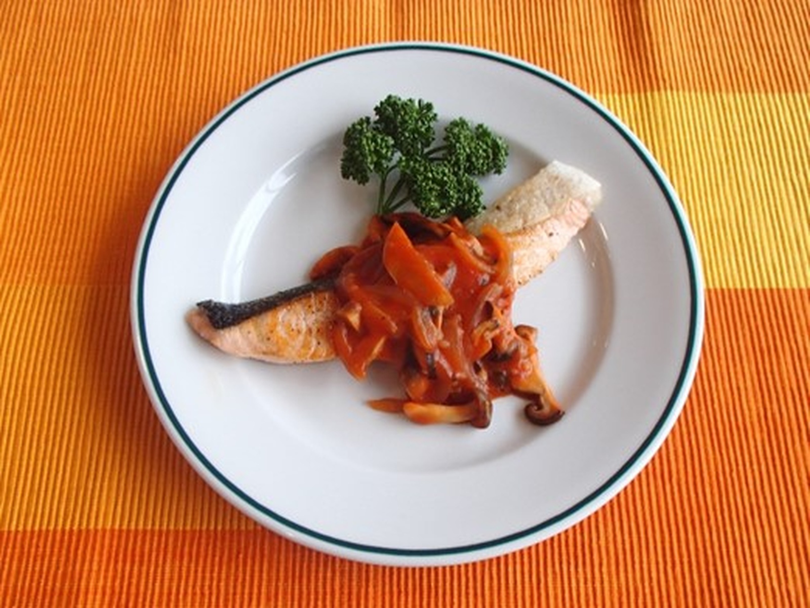 鮭のムニエルきのこソース