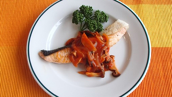 鮭のムニエルきのこソース