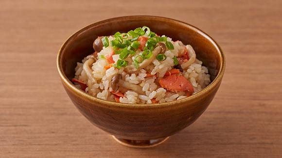 鮭の炊き込みご飯