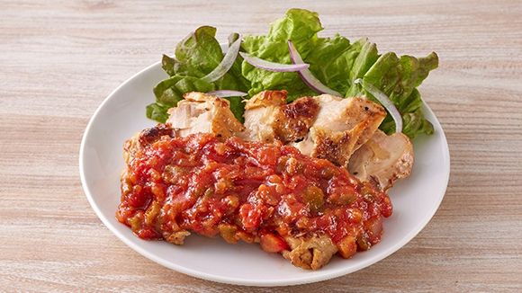 【スチコン調理】 チキンソテーサルサソース